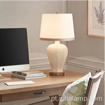 Lâmpada de mesa de cerâmica clássica americana elegante